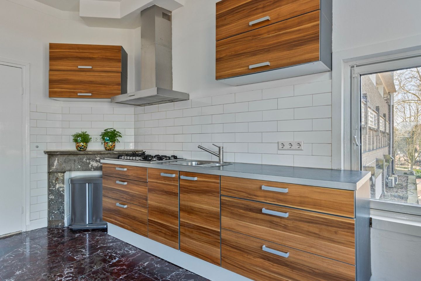 Foto 10 van Julianaplein 13-A