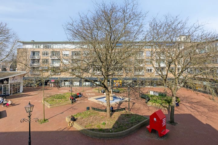 Foto 23 van Julianaplein 13-A