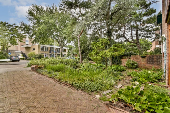 Photo 5 of Jhr. P.N. Quarles van Uffordlaan 15