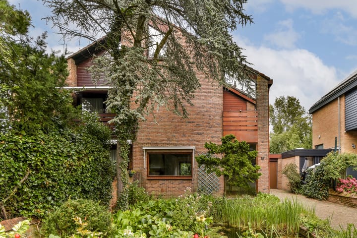 Photo 4 of Jhr. P.N. Quarles van Uffordlaan 15