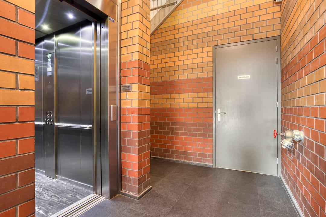 Photo 31 of Waterlandplein 298-A