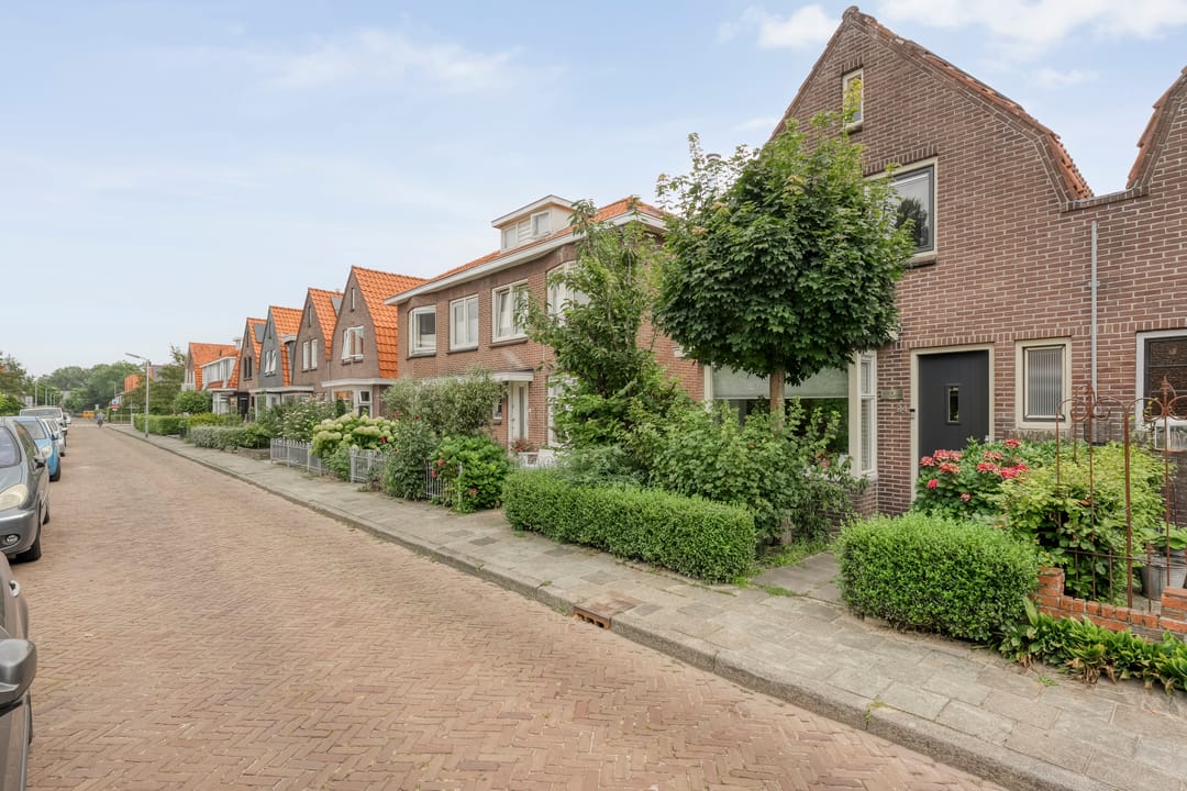 Foto 32 van Soembastraat 24