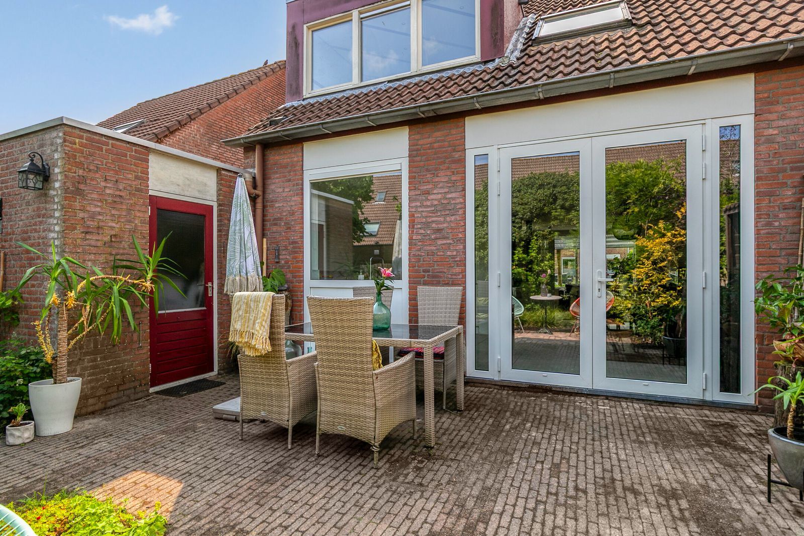 Photo 27 of Roerdomp 91