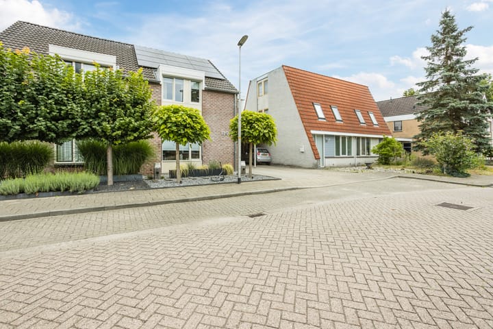 Photo 4 of Laan '40-'45 89