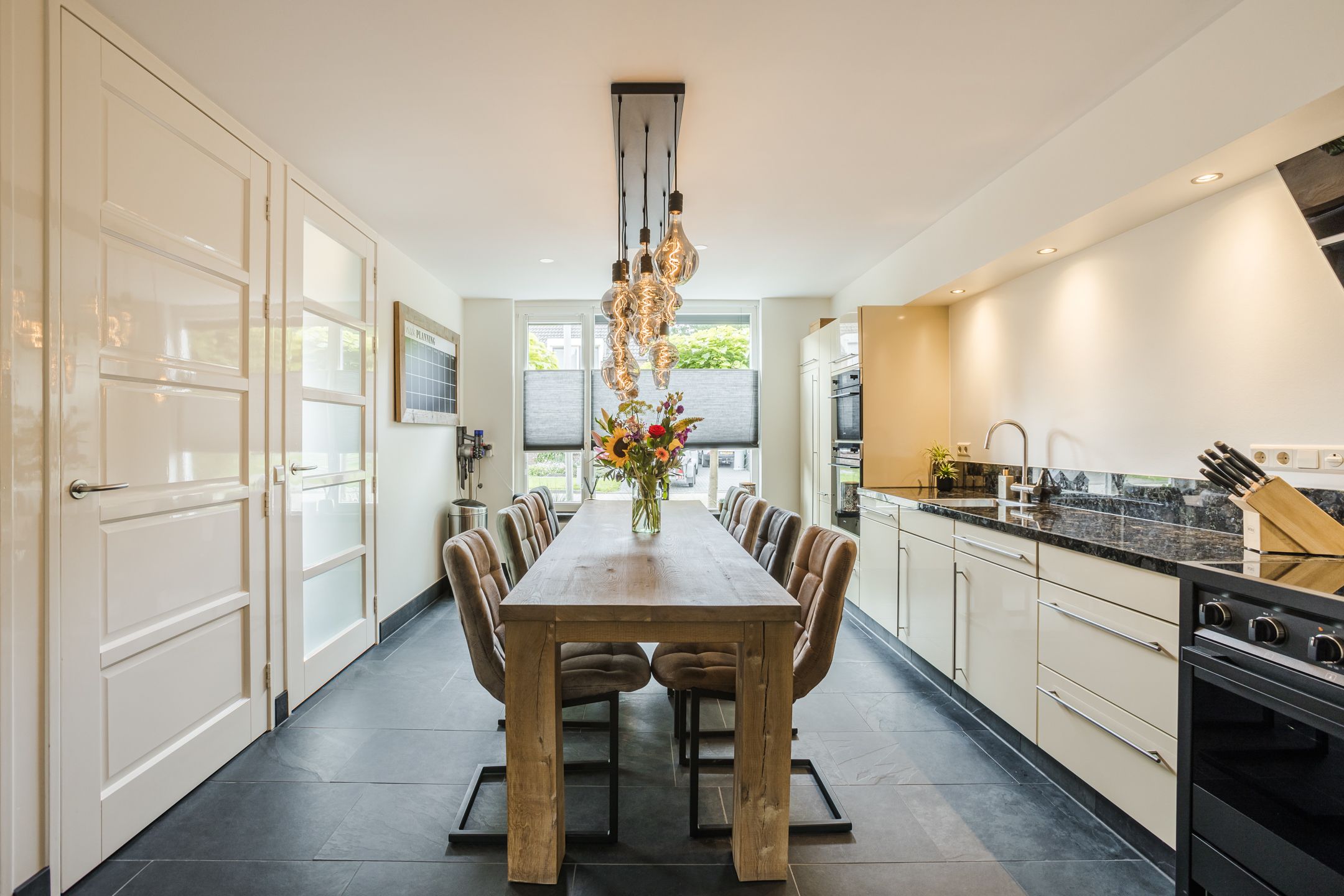 Photo 15 of Laan '40-'45 89