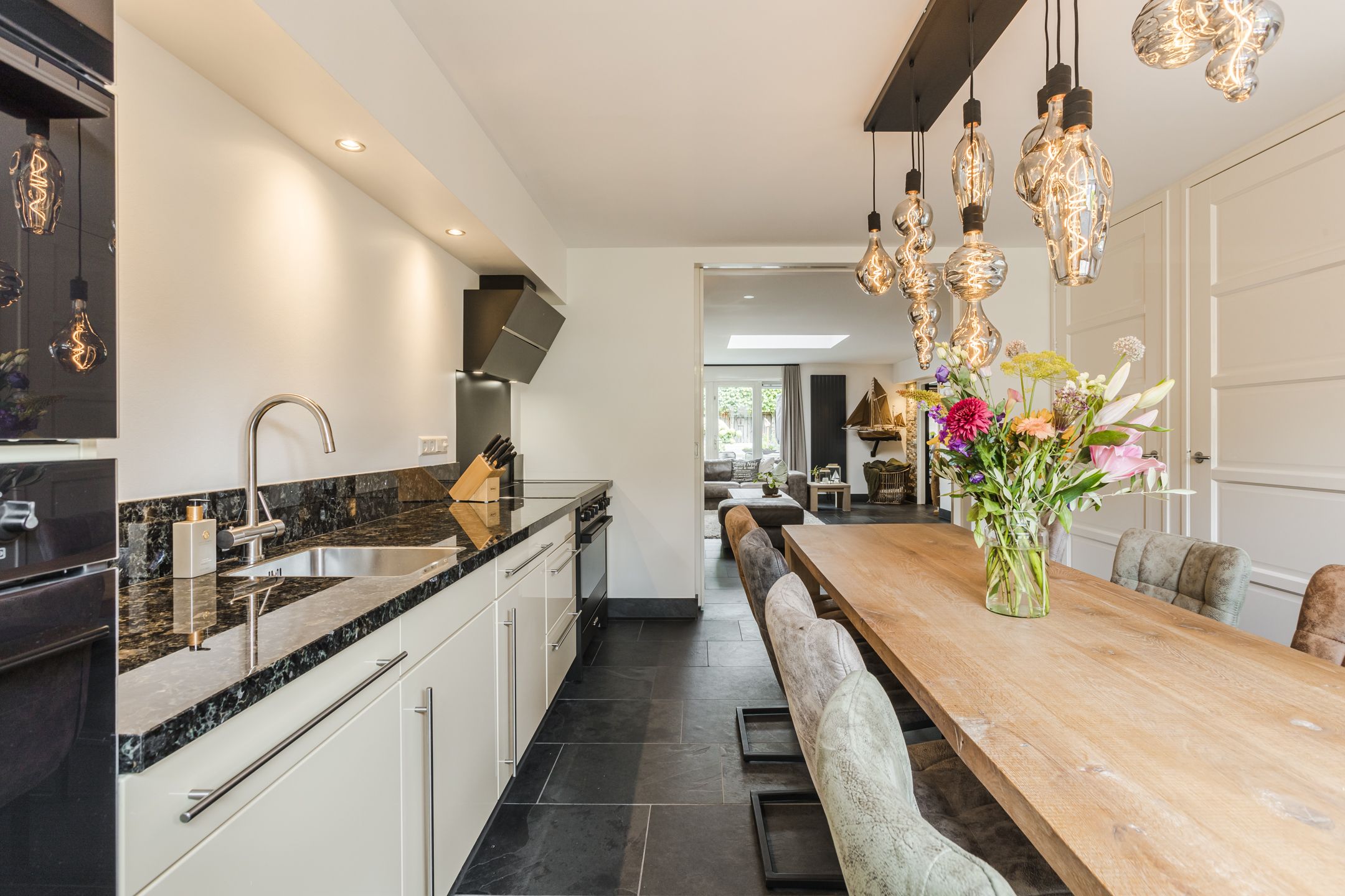 Photo 21 of Laan '40-'45 89