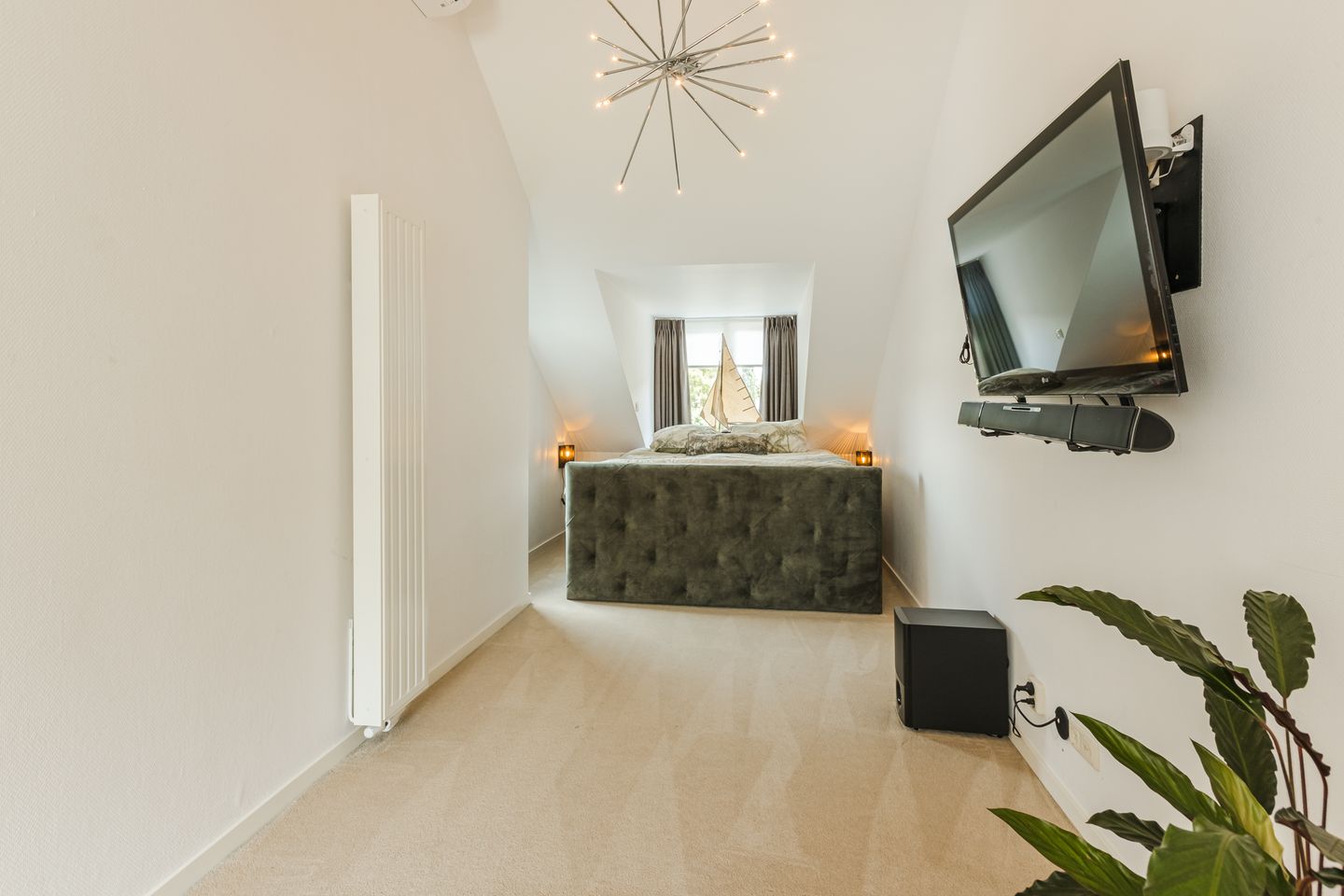 Photo 34 of Laan '40-'45 89