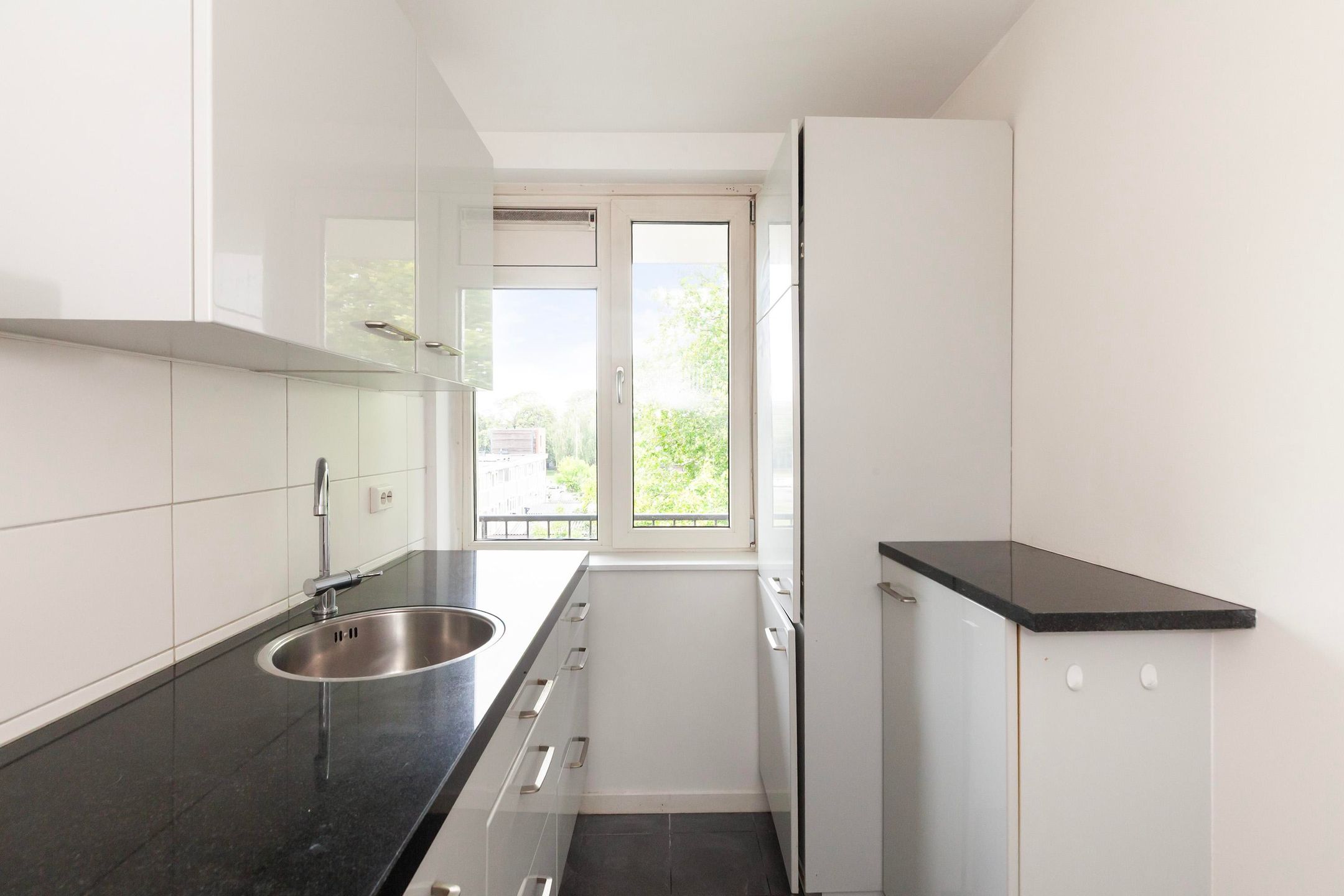 Photo 9 of Lavasweg 57