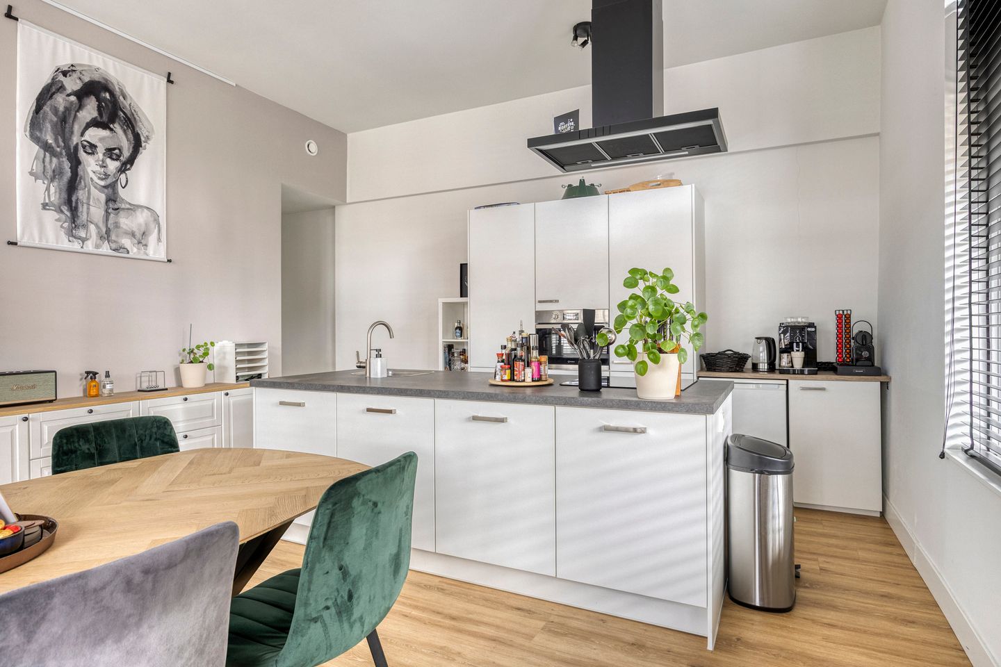 Photo 4 of Loeffstraat 38-A