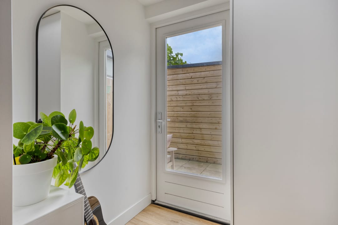 Photo 17 of Loeffstraat 38-A