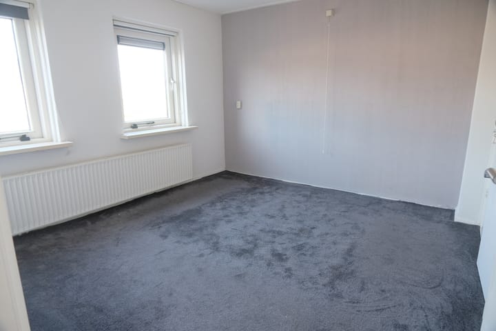 Photo 6 of Meeuwstraat 24