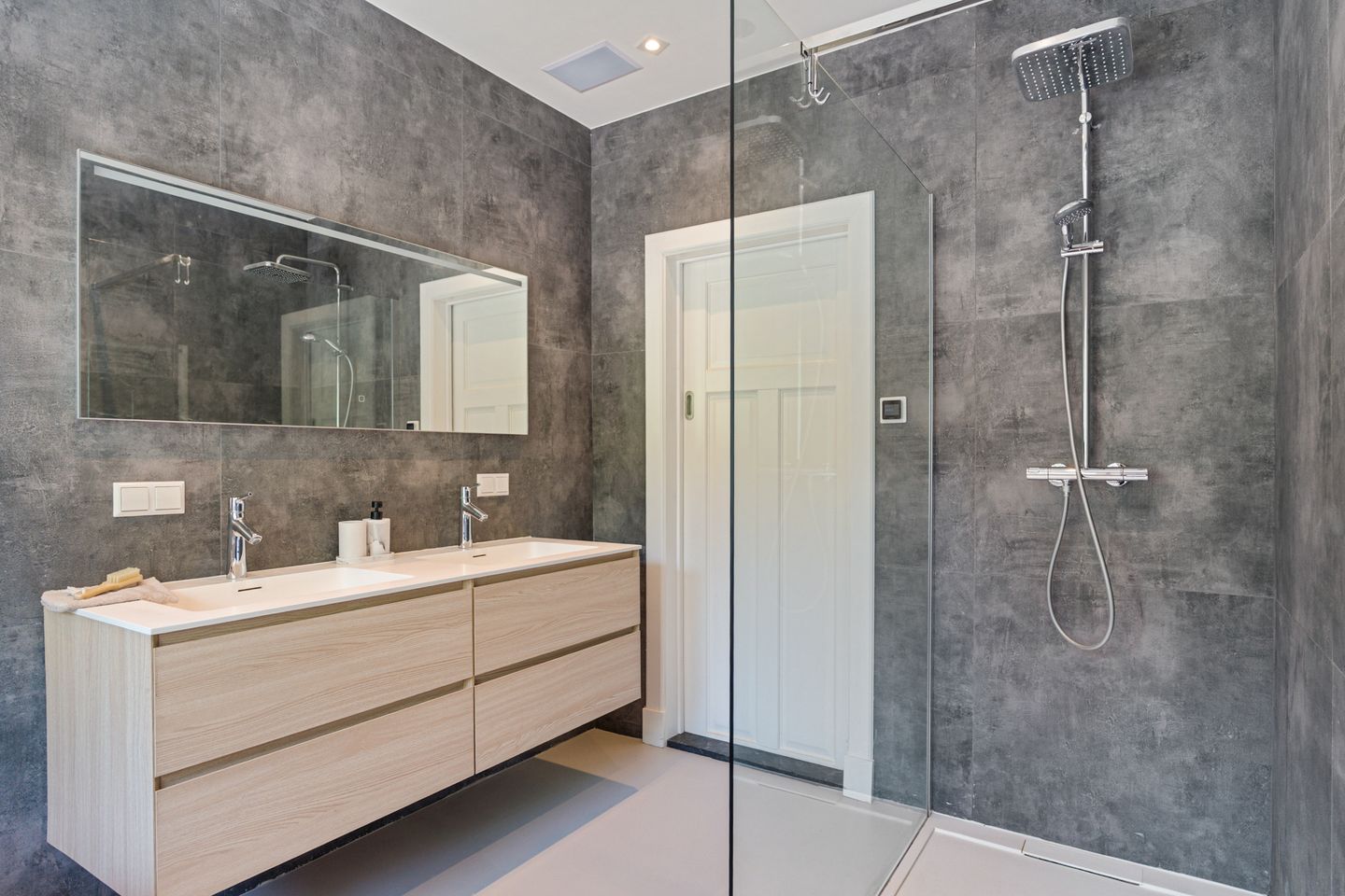 Photo 34 of Pascalweg 84