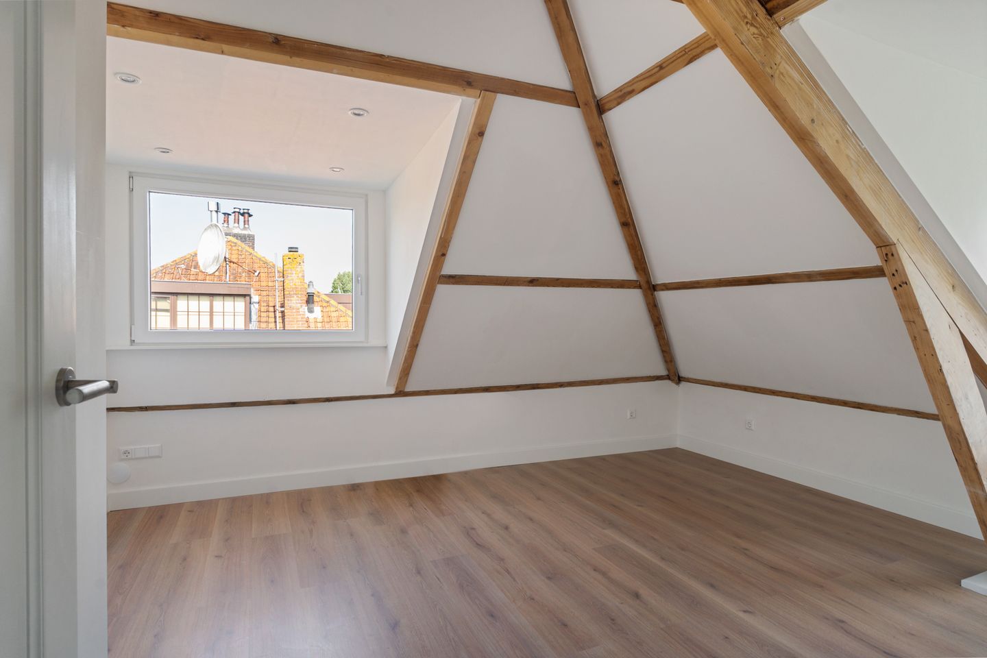 Photo 44 of Pascalweg 84