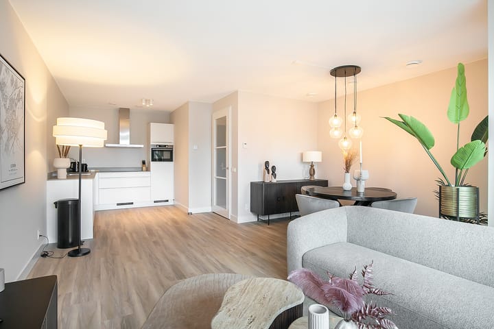 Photo 4 of Mangoweg 345