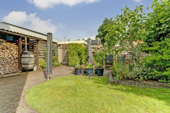 Foto 25 van Dorpsstraat 21-A