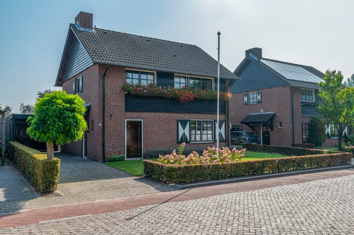 Foto 6 van Pastoor van Tilborgstraat 1