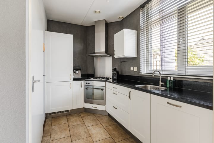 Foto 7 van Steve Bikostraat 29