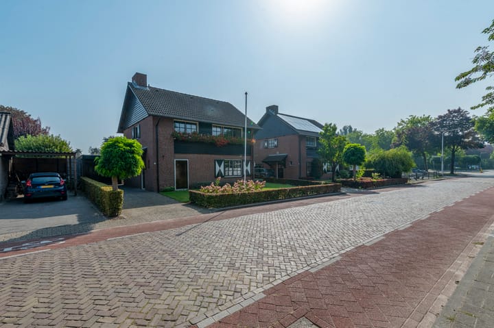 Foto 26 van Pastoor van Tilborgstraat 1