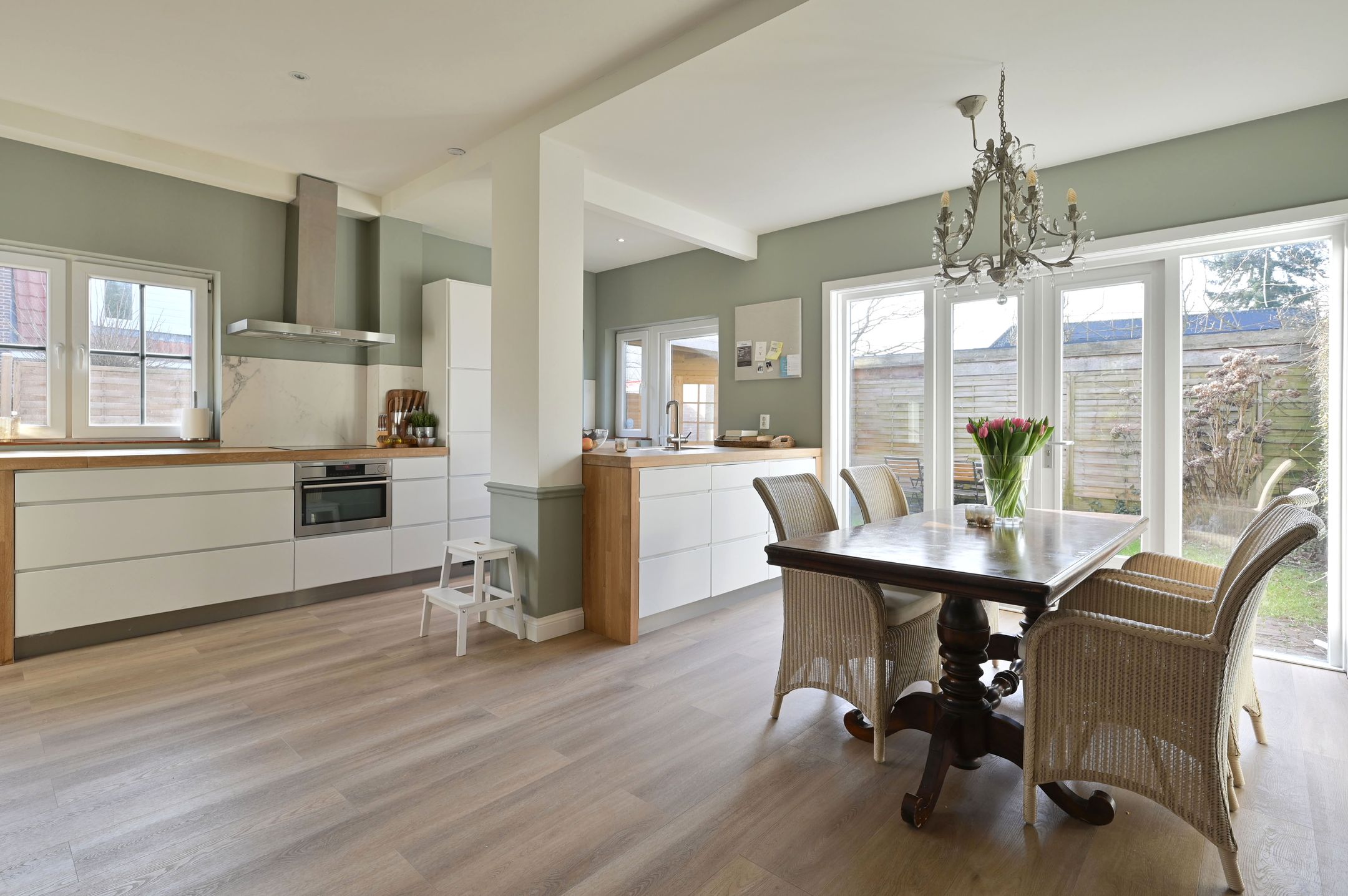 Foto 3 van Celebeslaan 1