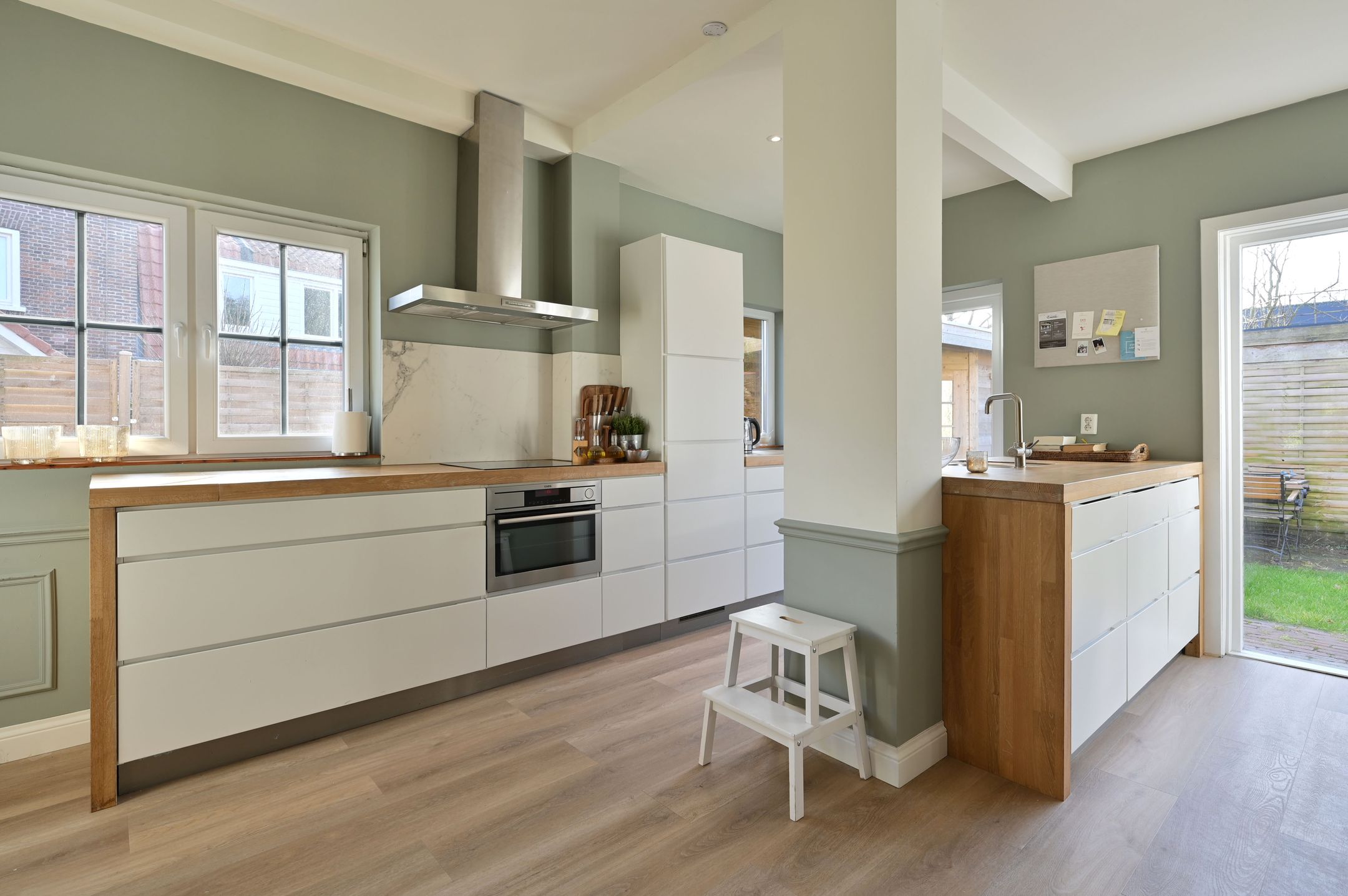 Foto 9 van Celebeslaan 1