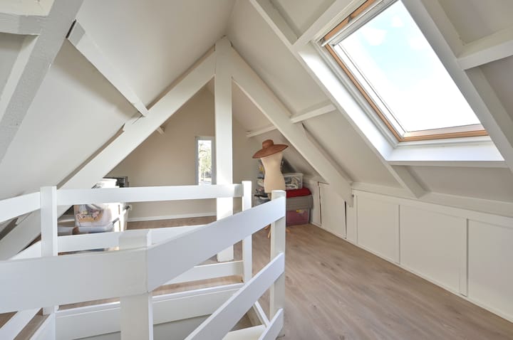 Foto 21 van Celebeslaan 1