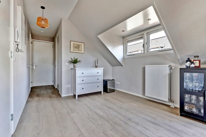 Foto 12 van Tweede Walstraat 31-B