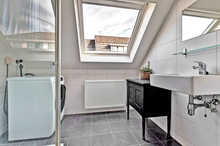 Foto 27 van Tweede Walstraat 31-B