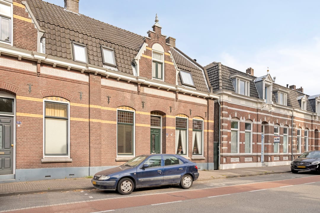 Photo 8 of Hoogstraat 302