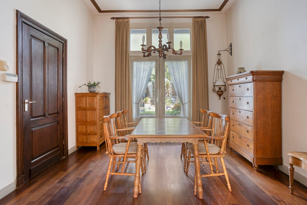 Photo 22 of Hoogstraat 302