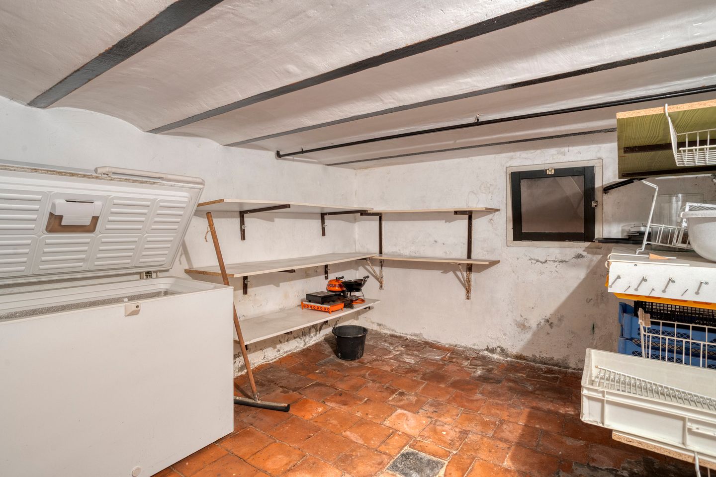 Photo 25 of Hoogstraat 302