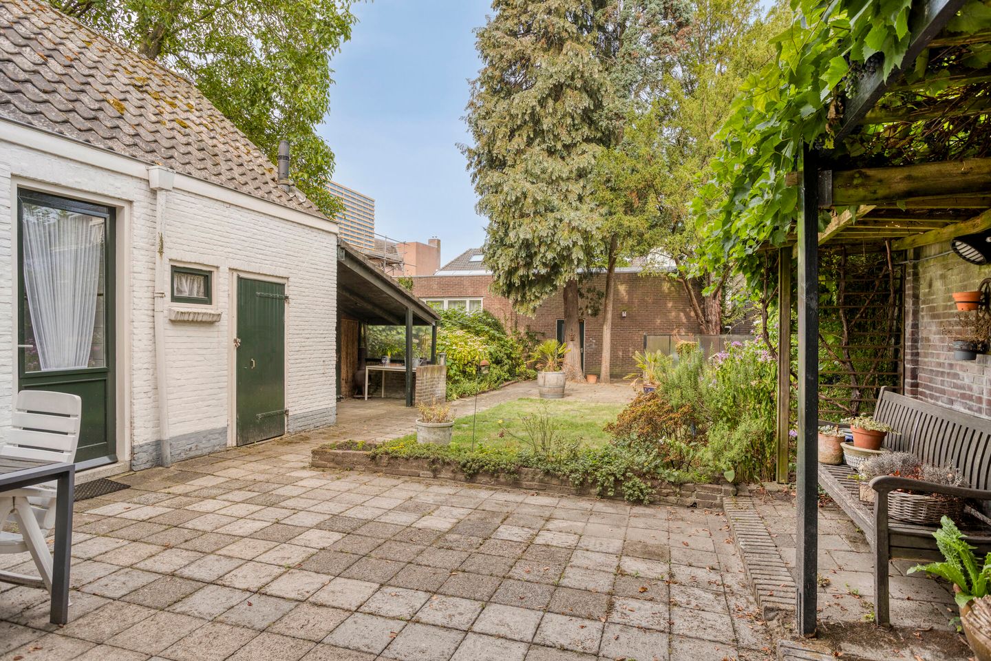 Photo 40 of Hoogstraat 302