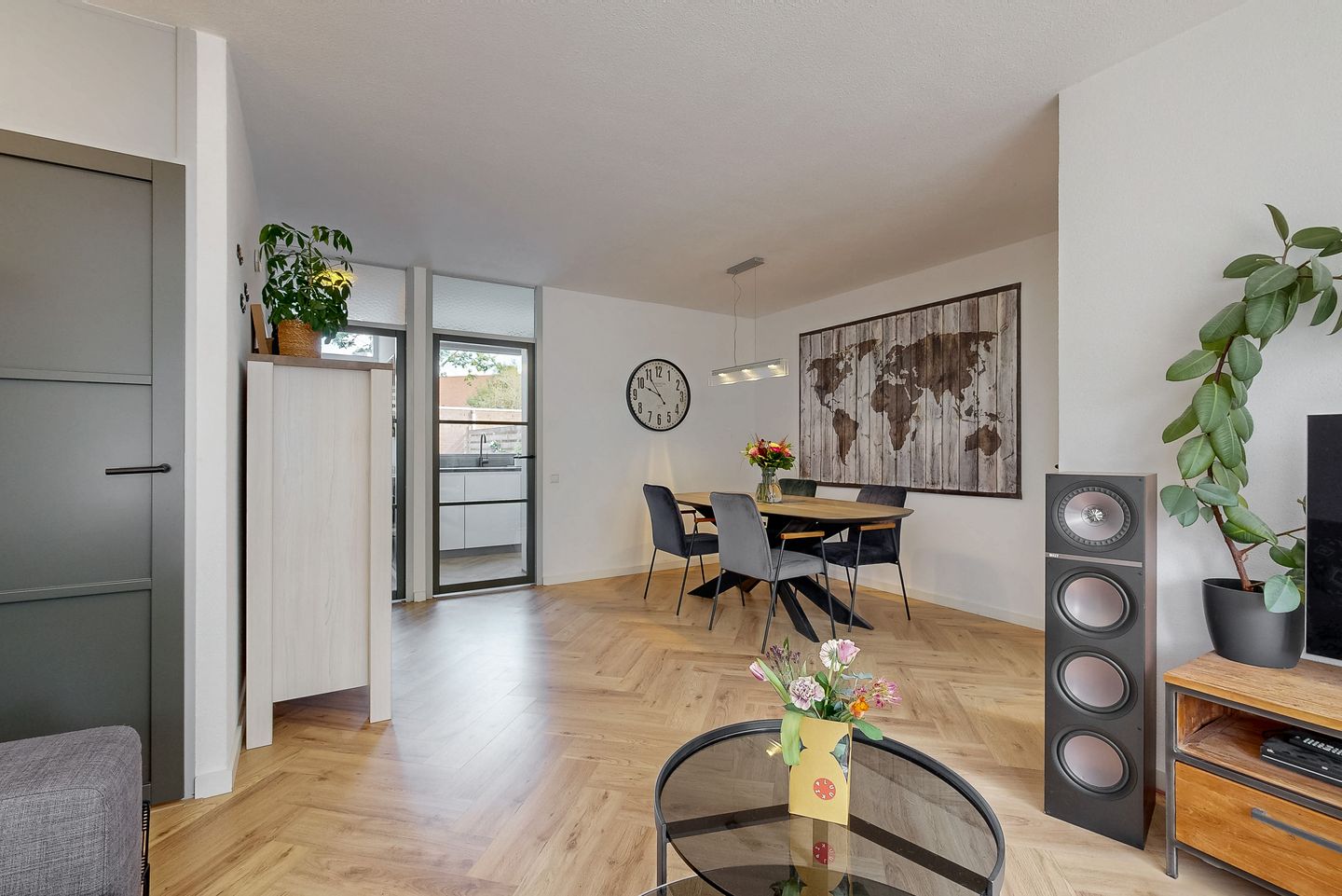 Foto 4 van Ekster 90