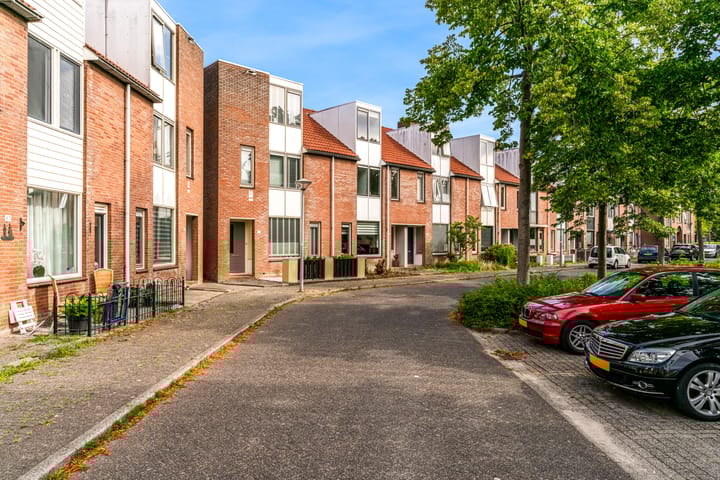 Foto 11 van Ekster 90