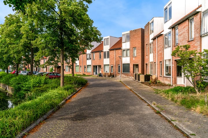 Foto 12 van Ekster 90