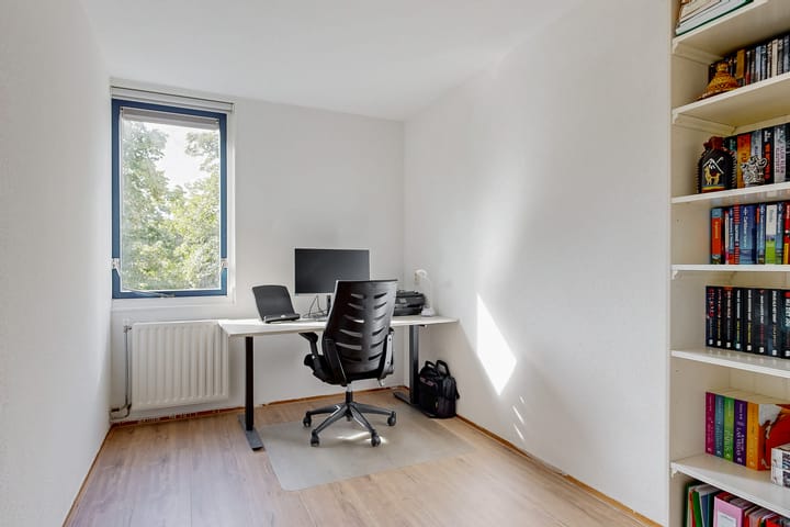 Foto 25 van Ekster 90