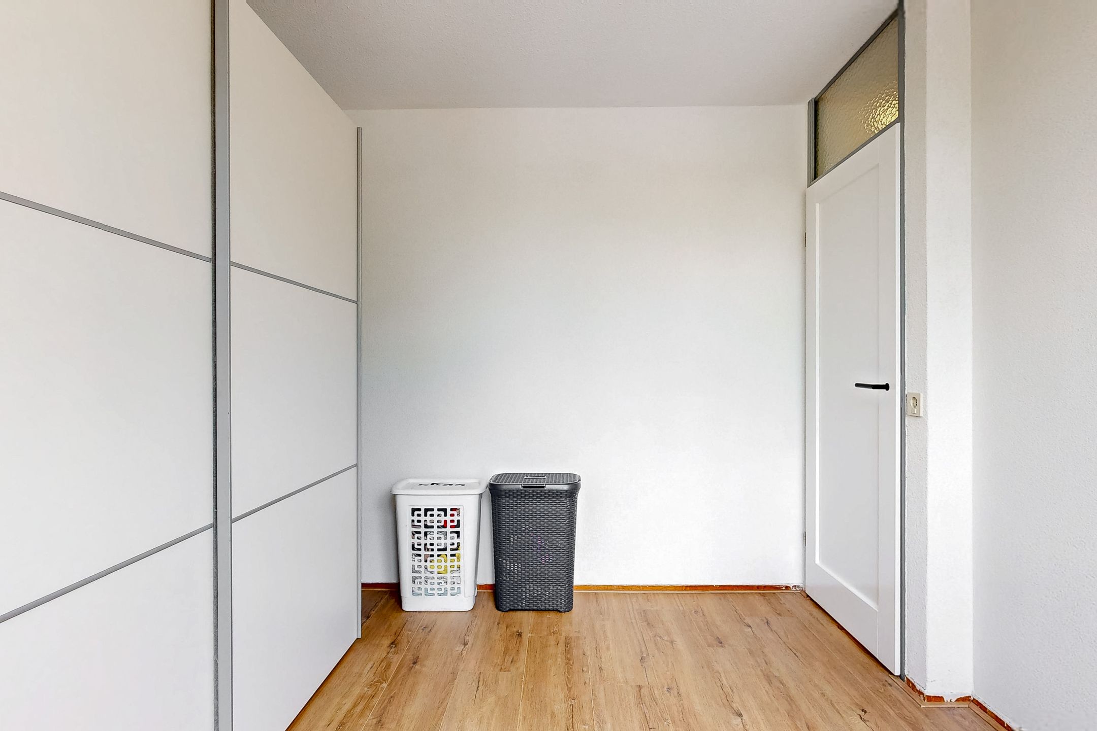 Foto 30 van Ekster 90