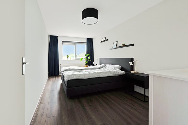 Foto 14 van Regenboog 31