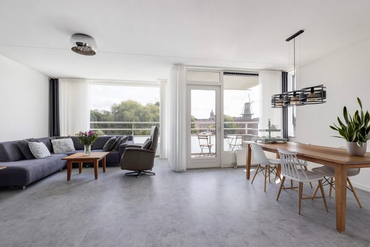 Foto 2 van Joop den Uyllaan 11