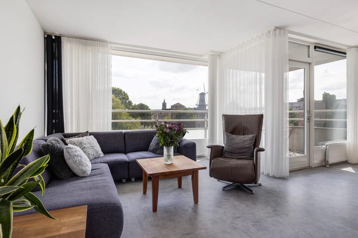 Foto 4 van Joop den Uyllaan 11