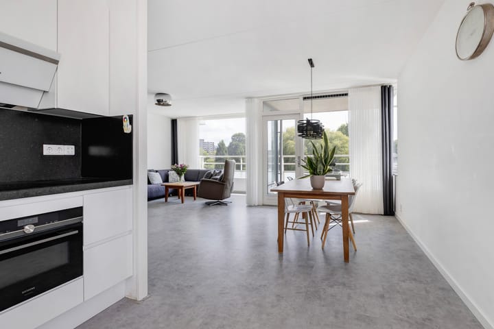 Foto 17 van Joop den Uyllaan 11