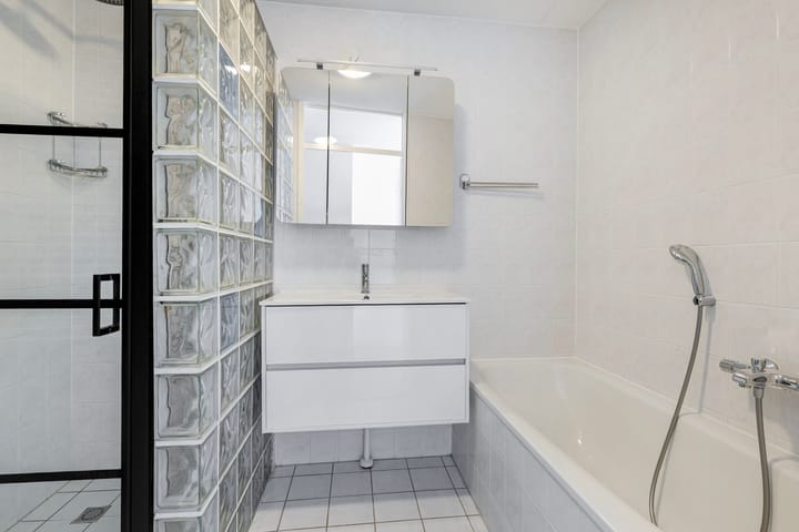 Foto 26 van Joop den Uyllaan 11