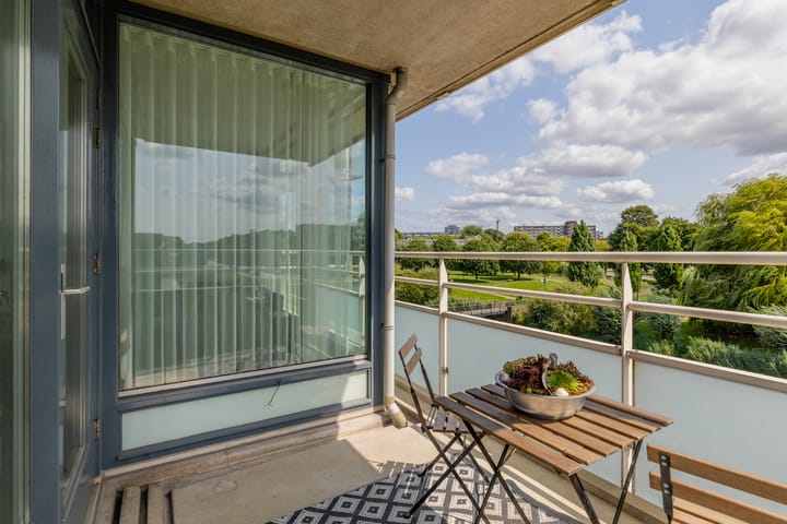 Foto 32 van Joop den Uyllaan 11