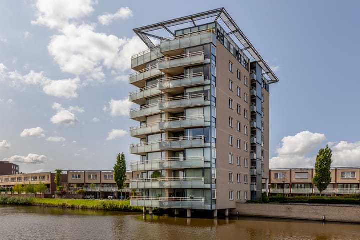 Foto 46 van Joop den Uyllaan 11