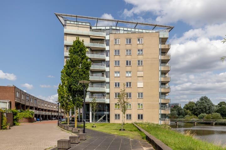 Foto 50 van Joop den Uyllaan 11