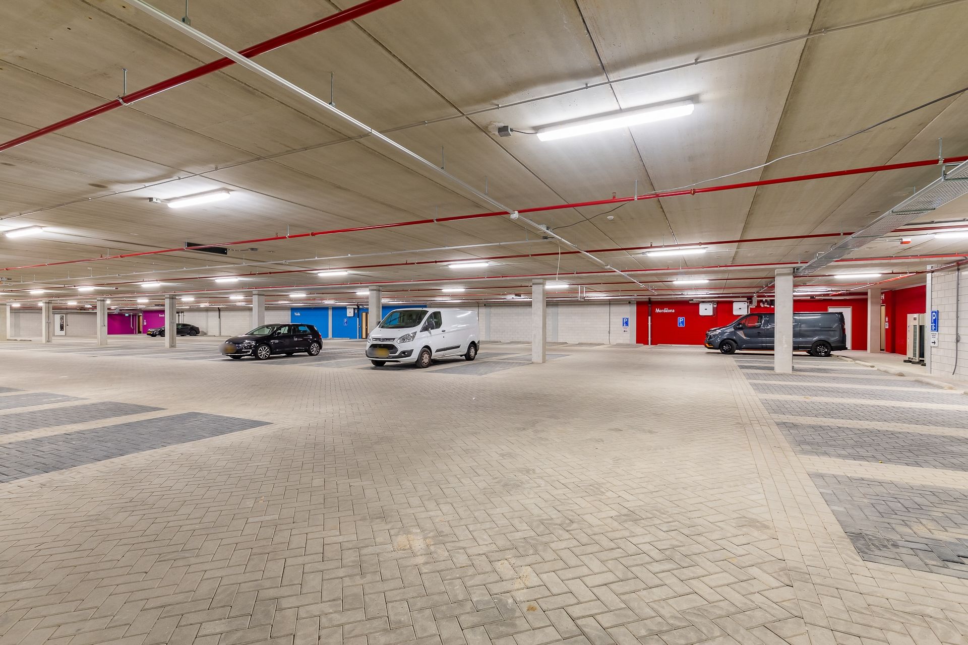 Photo 21 of Mangoweg 405