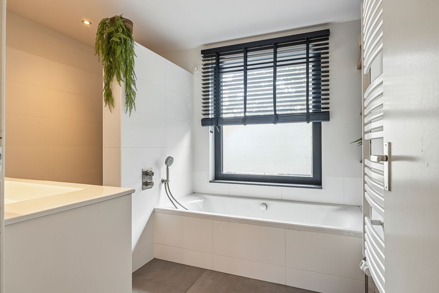 Foto 34 van Emmastraat 23