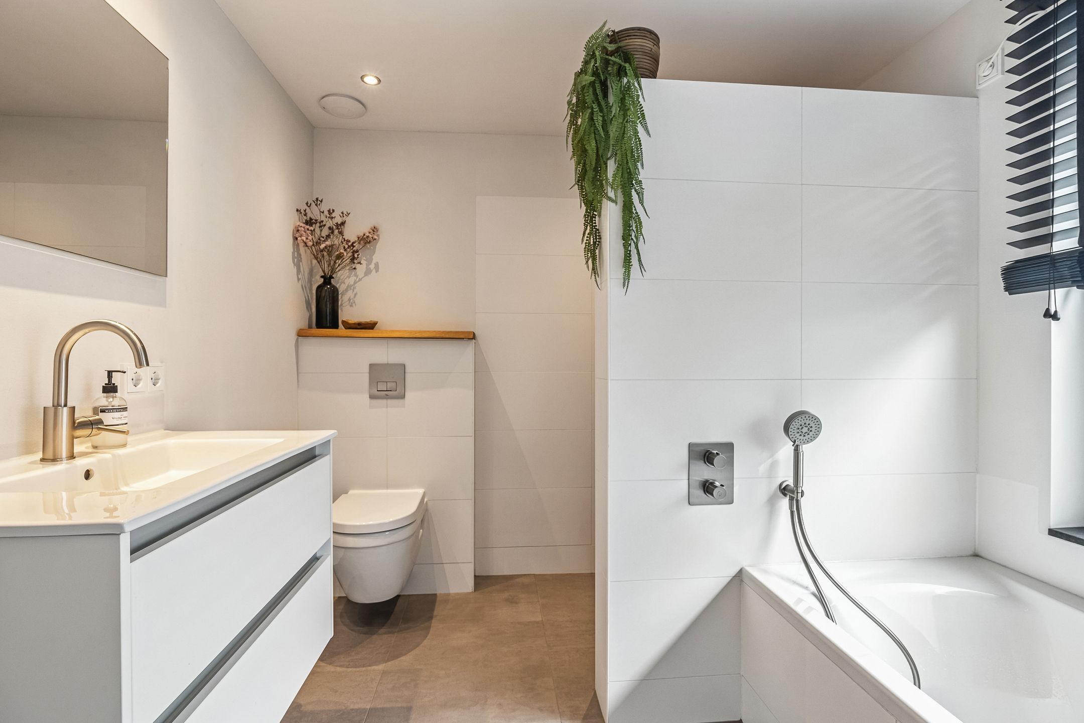 Foto 36 van Emmastraat 23