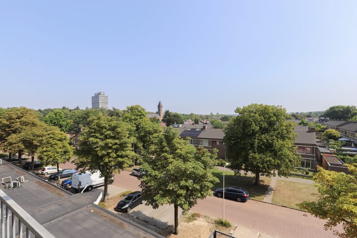 Foto 38 van Kanunnik Boenenstraat 22-B