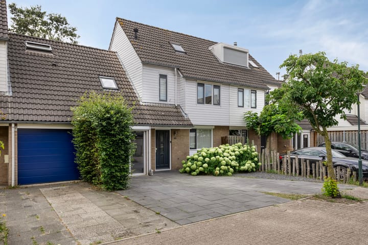 Foto 1 van Hermelijnweide 40