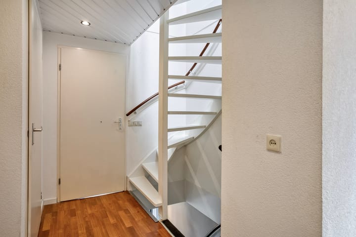 Foto 26 van Hermelijnweide 40